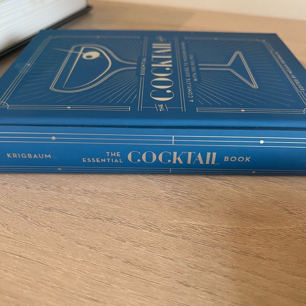 Cocktail Book - Picture 2 of 2